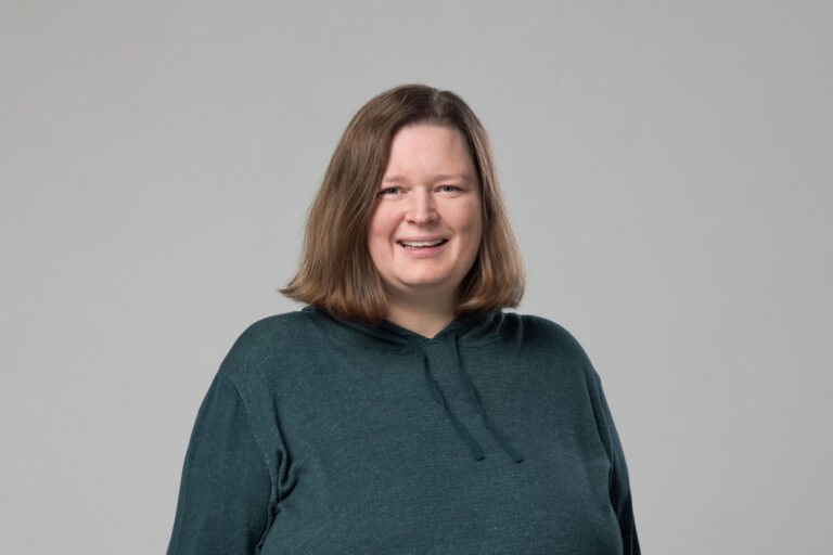 Christine Jochem, lächelnd.