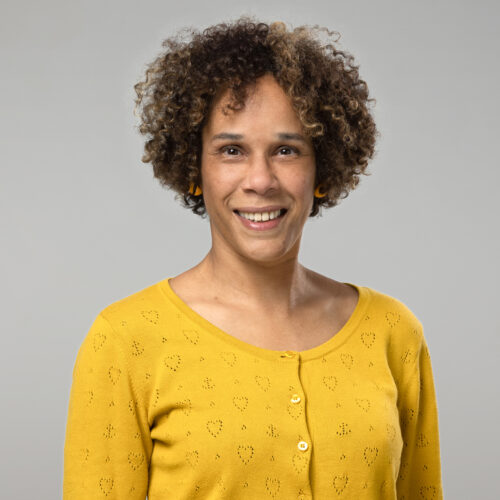 Iyabo Kaczmarek, lächelnd.