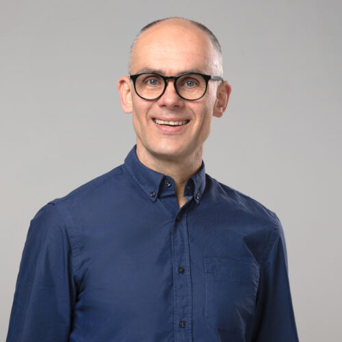 Michael Rinker, lächelnd.