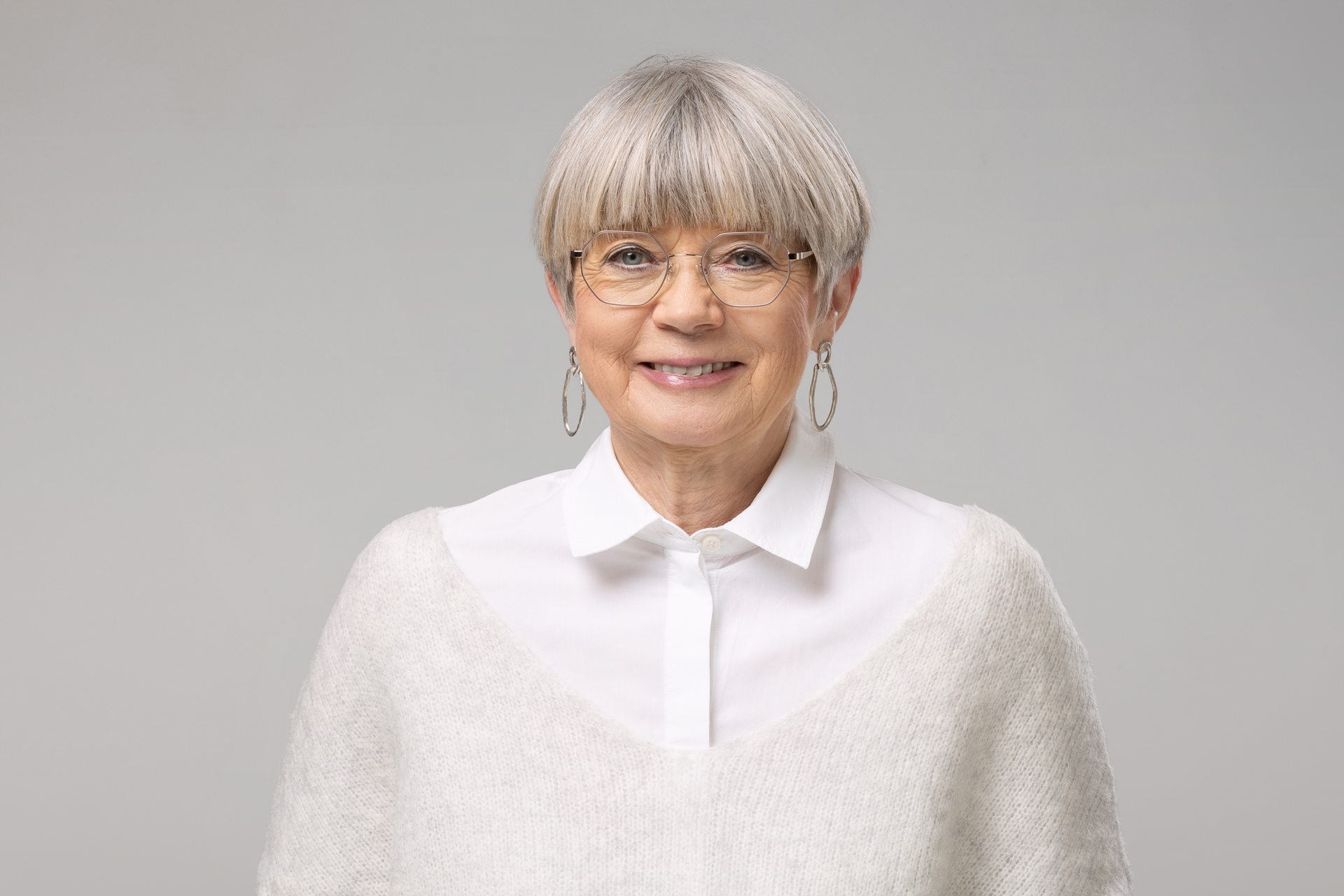 Ute Dommel, lächelnd.