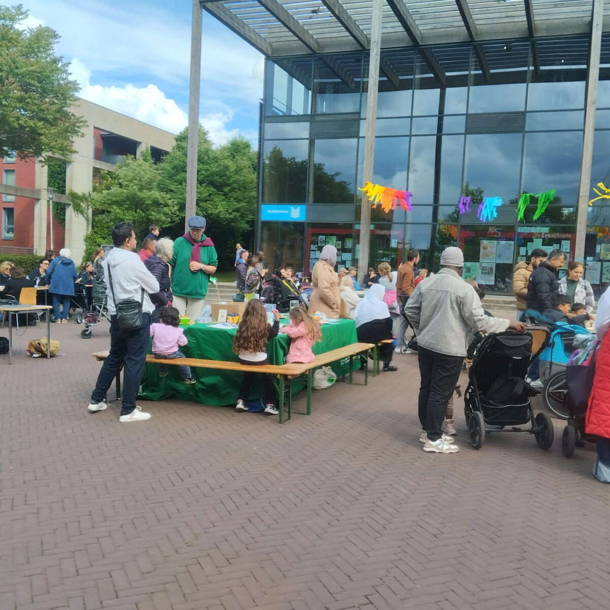 Maltisch zum Nachbarschaftstag in Kirchrode-Bemerode-Wülferode