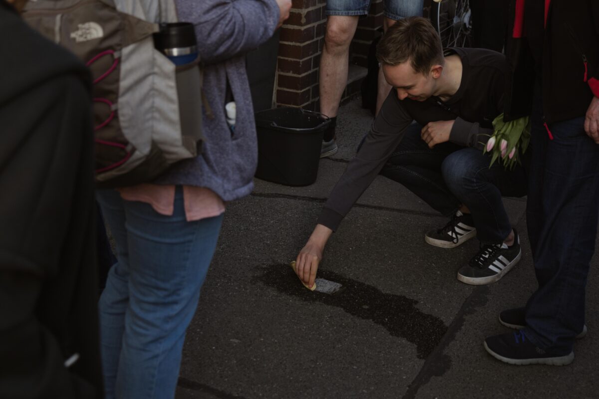 Stolpersteine putzen